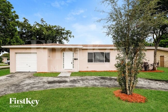 Building Photo - 6621 Pebble Beach Rental