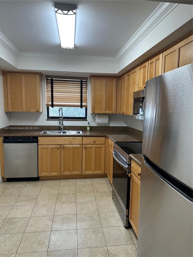 Photo - 10000 Bay Harbor Terrace Unidad 204-A