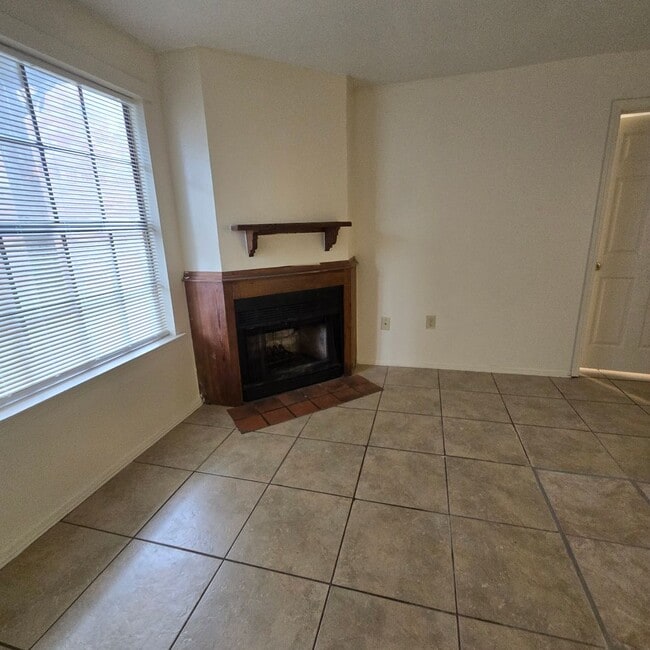 Photo - 8556 Leake Ave Unit A