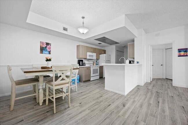Photo - 2812 Grande Pkwy Condo Unit 102