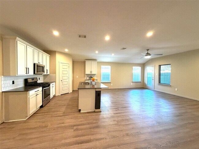 Photo - 13337 Silver Egret Ln