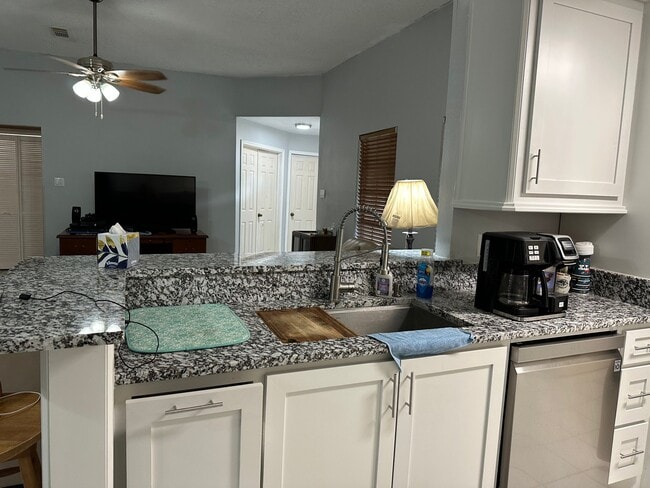 Photo - 25119 Thrushwood Ln