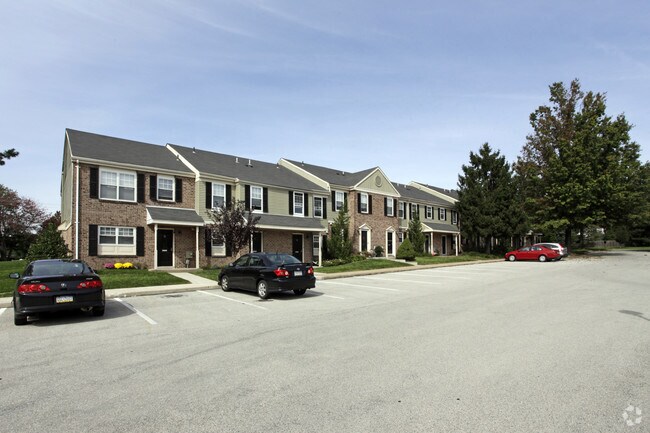 Primary Photo - Oxford of Blue Bell