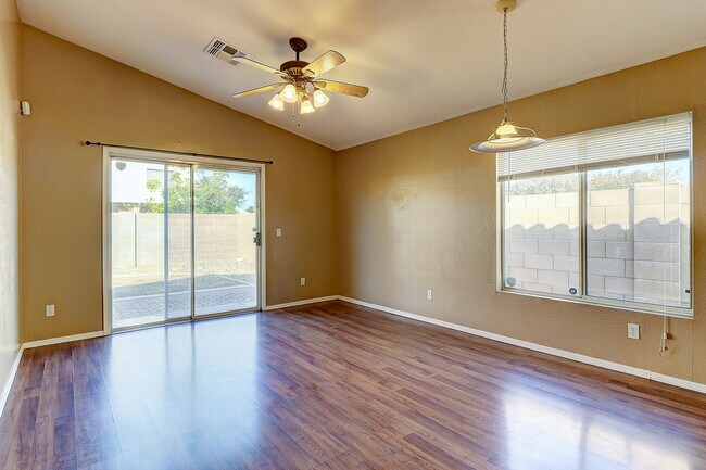 Photo - 12060 W Dahlia Dr