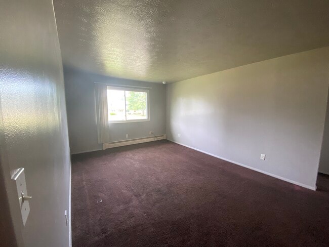 Sala de estar - 3996 S Schenley Ave Unidad 2