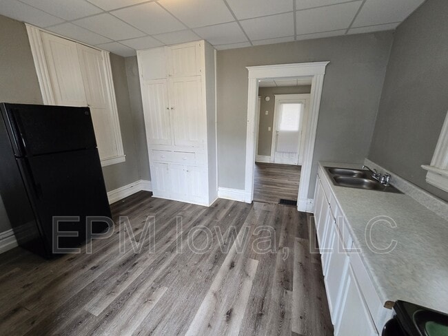 Photo - 102 South St