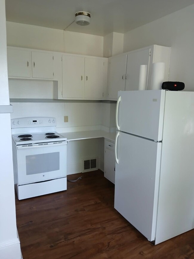 Photo - 14 Jefferson St