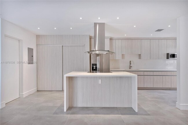 Photo - 2616 Carambola Cir N Unit 1702