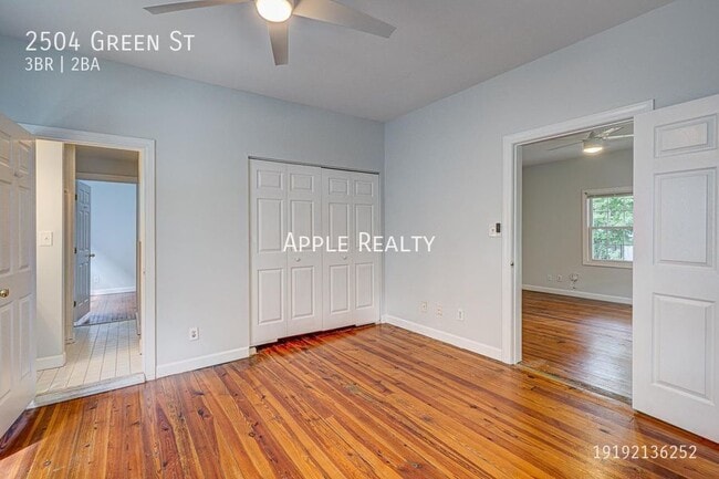 Photo - 2504 Green St