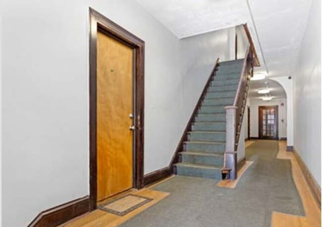 Photo - 39 Oxford St Unit 1