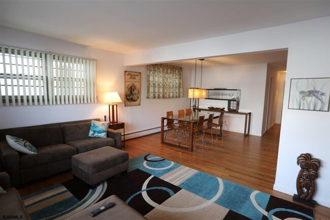 Photo - 14 S Swarthmore Ave