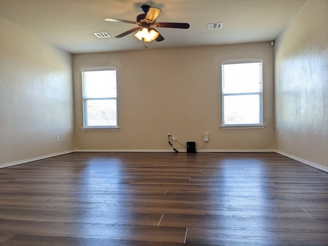 Photo - 1801 West Antler Way