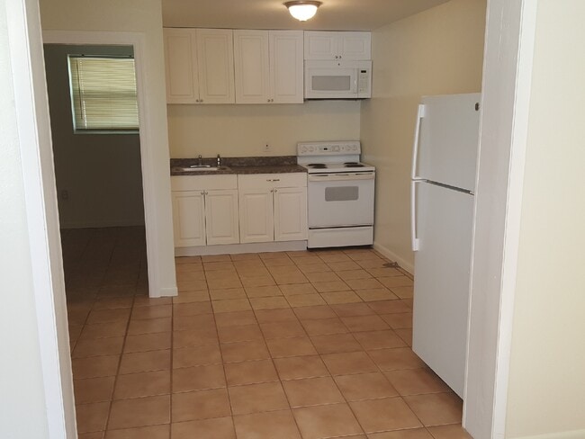 Photo - 2029 Arbuckle Creek Rd Unit 14