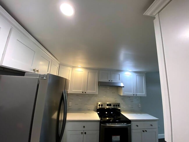 Photo - Coming Soon: Stylish 2-Bed Apartment with ...