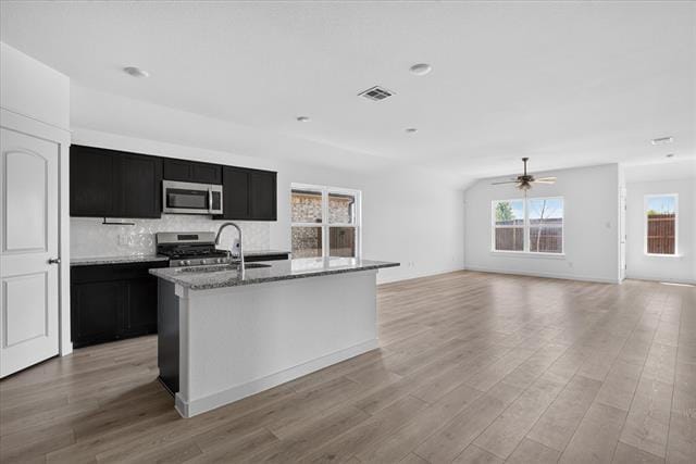1774 Gleasondale Pl