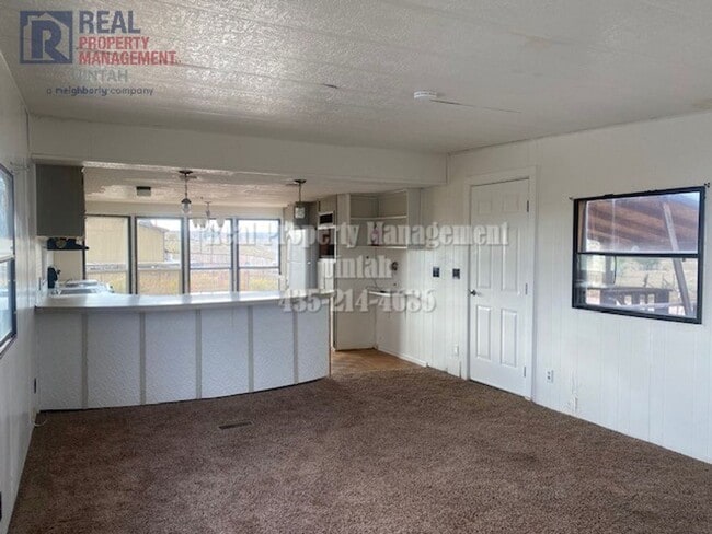 Photo - 2 Bedroom 2 Bathroom single wide trailer home