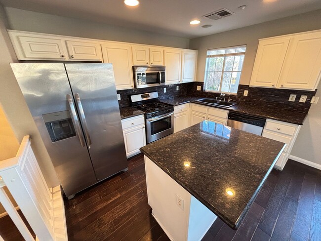 Photo - Beautiful Trilevel 3 Bed/3bath/2 car home located in Northwest Las Vegas --Enjoy Rent-Free Holidays!