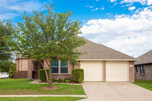 Photo - 1031 Barrington Dr House
