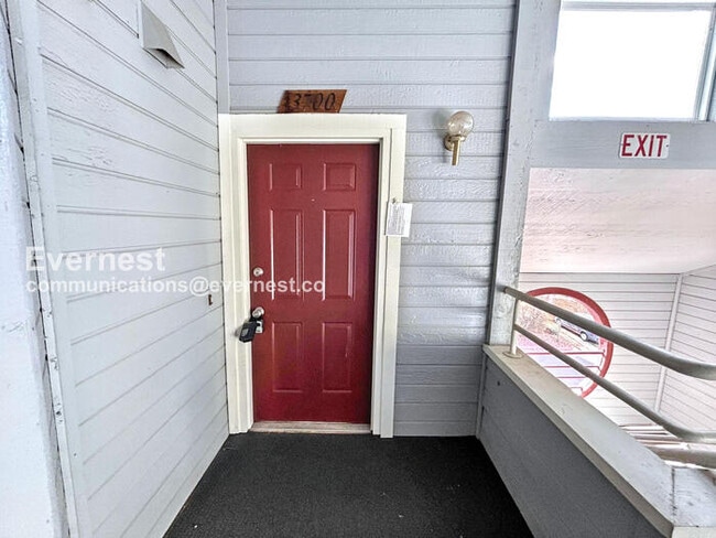 Photo - 3700 Iguana Dr