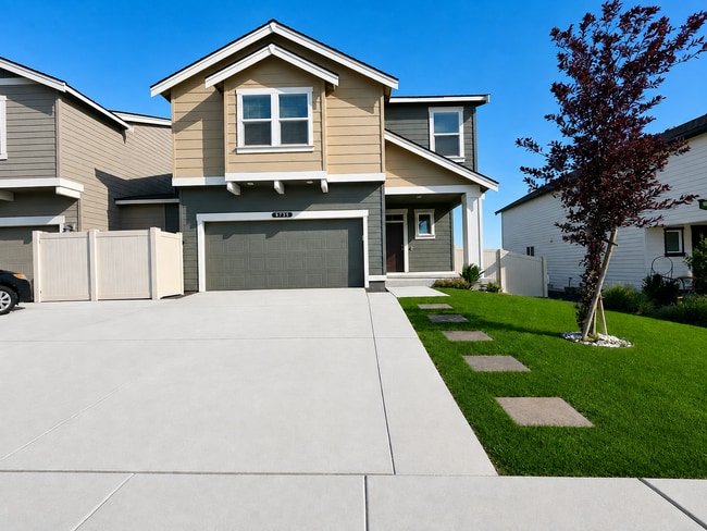 Building Photo - 7796 Ranchland Ln