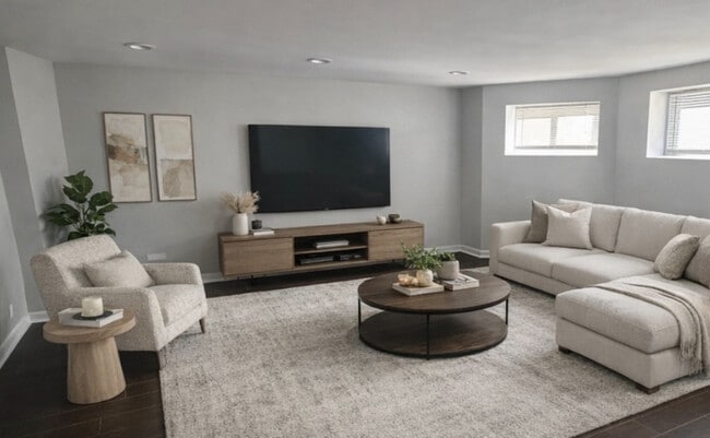 Living Room - 6649 N Maplewood Ave Unit GRDN