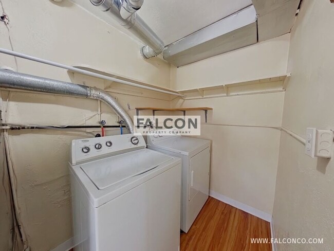 Photo - 2431 Paseo Rd