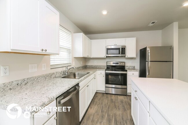 Photo - 24 Bellini Dr