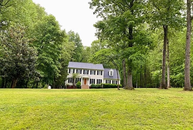 Photo - 2542 Loch Gate Ln