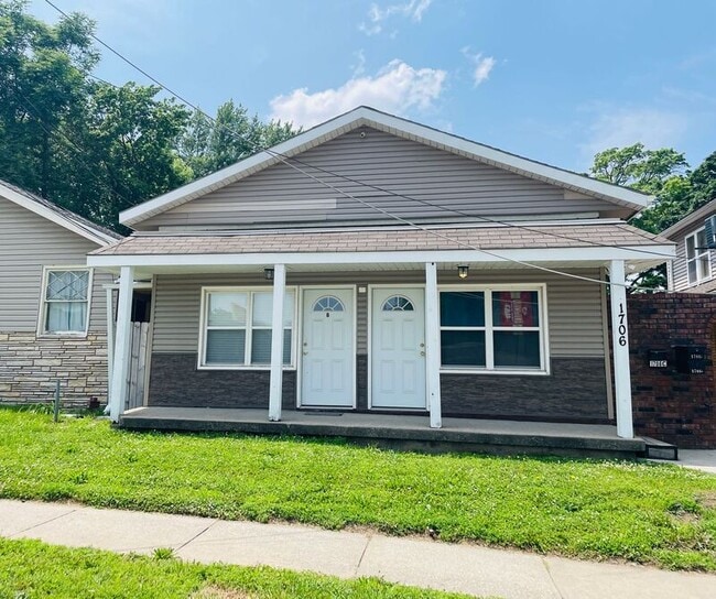 Photo - 1706 S Sterling Ave