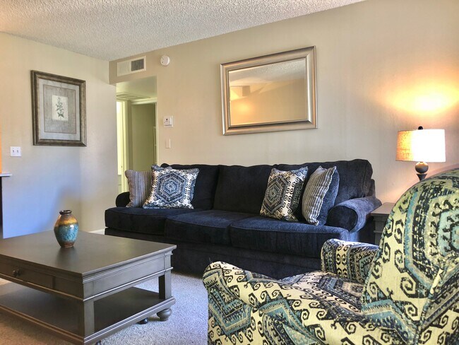 Oracle Palms Apartments