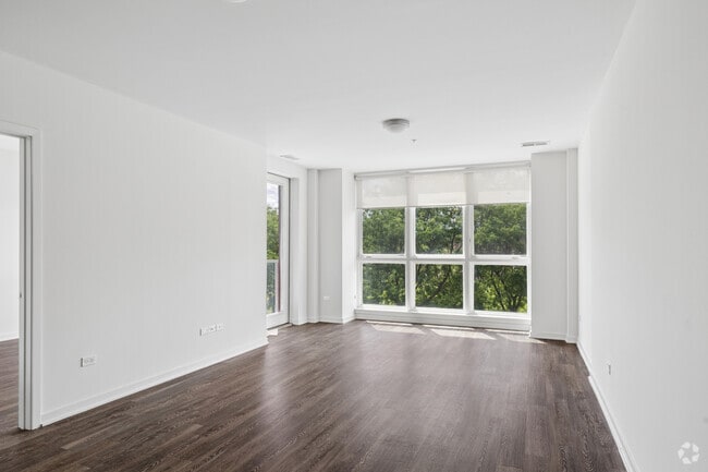 2BR, 2BA - 1,000SF - Dining