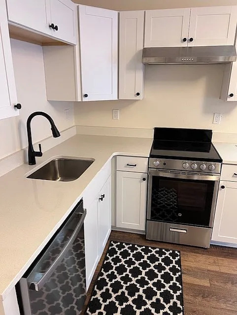 Building Photo - 1020 SW 35th St Rental