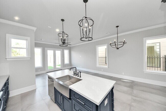 Photo - 6322 Milwee St