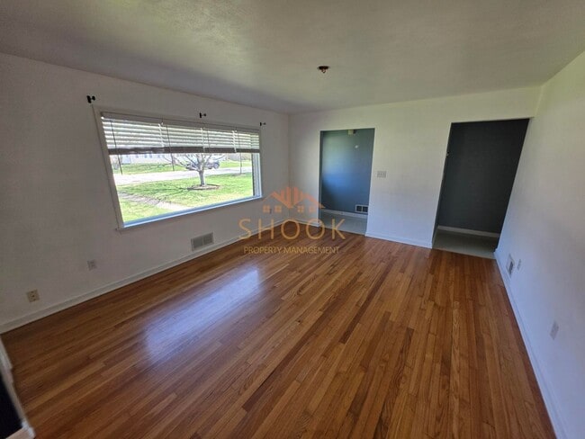 Photo - LARGER RANCH HOME WITH BASEMENT AND FENCED BACKYARD