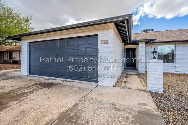 7003 W Sierra St