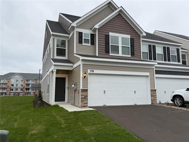 Building Photo - 1791 Hauer Trail