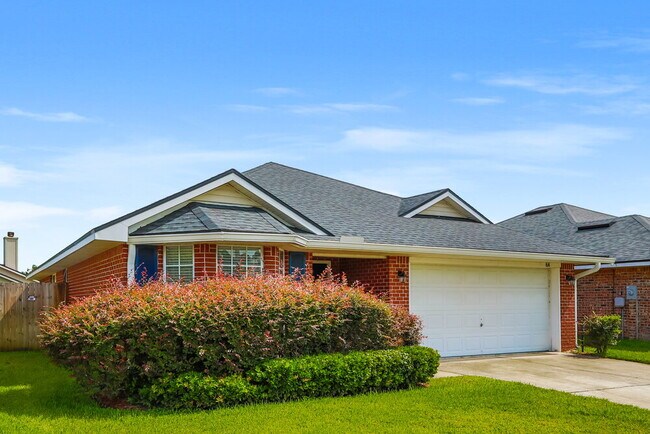 Photo - 1641 Sugarpine Drive