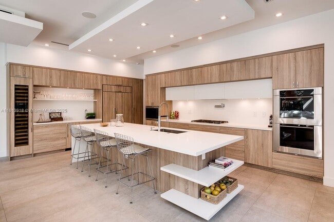 Photo - 4094 Park Ave