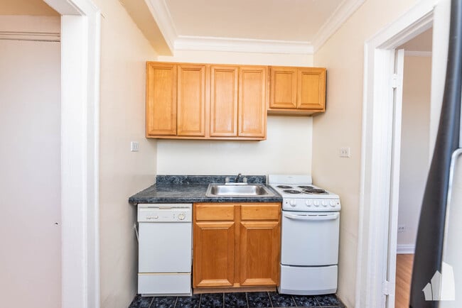 Photo - 4521 Malden St Unidad 207