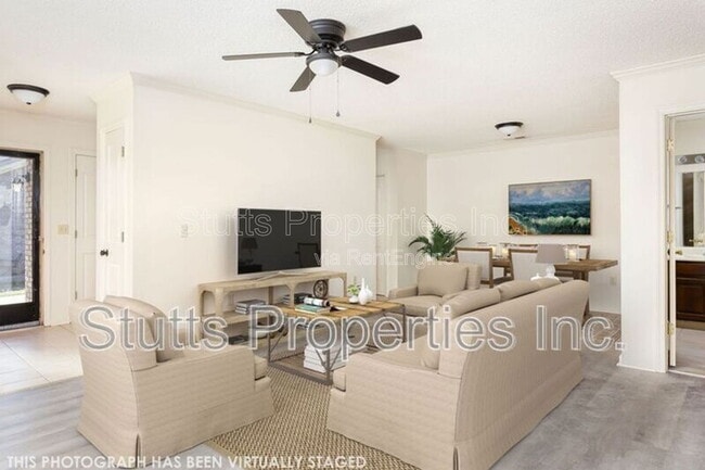 Photo - Creekside Apartments