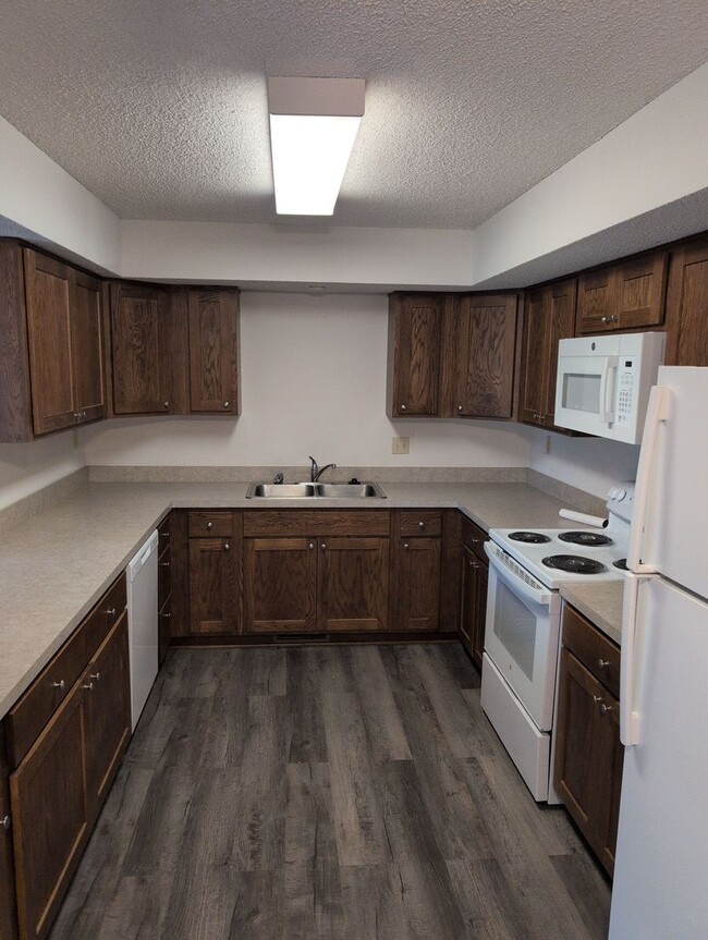 Photo - Fully Updated 3 Bedroom 3 Bath Townhouse with 2 Stall Attatched Garage