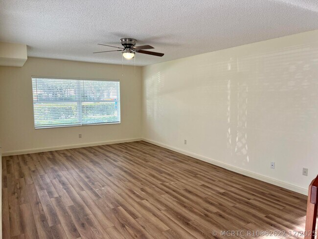 Photo - 3119 Kingston Ct