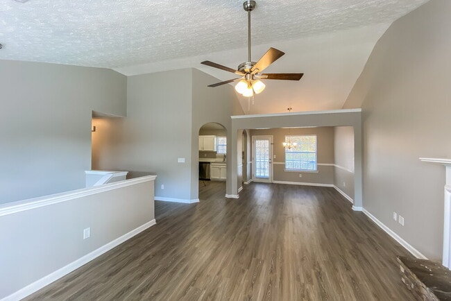 Photo - 378 Summer Hill Cir