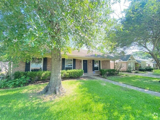 Building Photo - 12846 Westmere Dr Rental