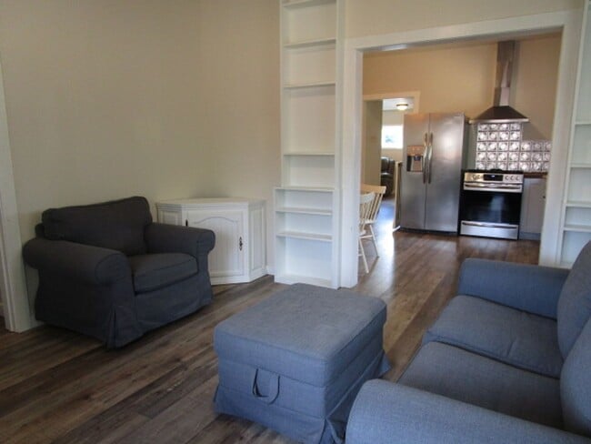 Photo - 701 Marshall Ave