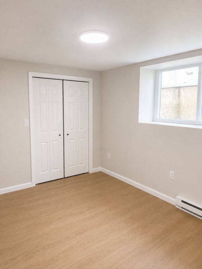 1510-1512-1512 Linden St Unit B
