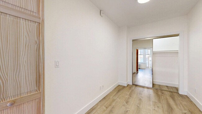 Photo - 980 Bush St Unit 412