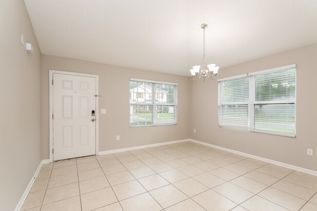 1403 Creek Point Blvd