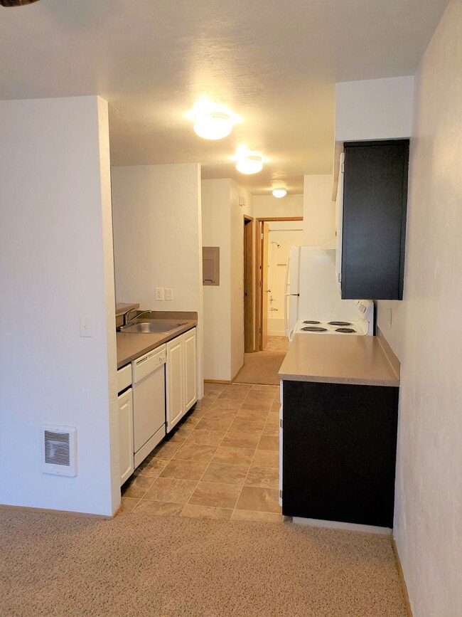 Photo - One Bedroom, One Bath - Special $1275.00 and Second Month Free! Unit 002