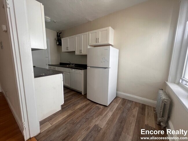 Photo - 1163 Boylston St Unit 23